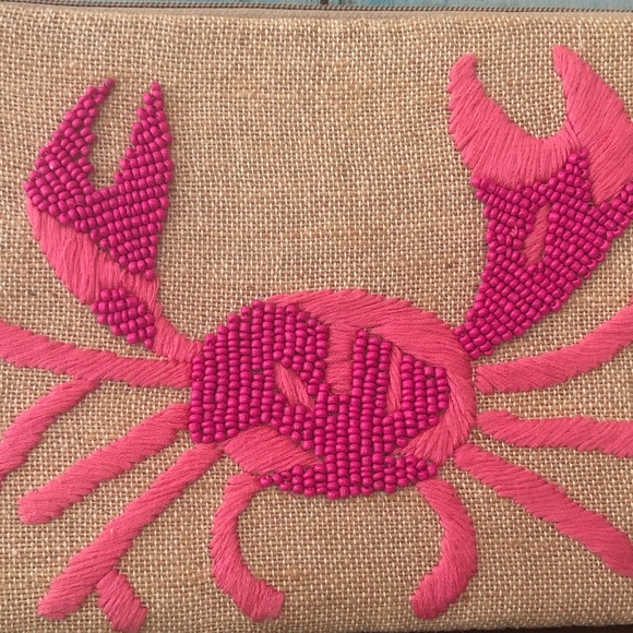 Beaded 2-tone pink crab on tan-colored linen-like fabric clutch bag by Spartina - Picture 9 of 11